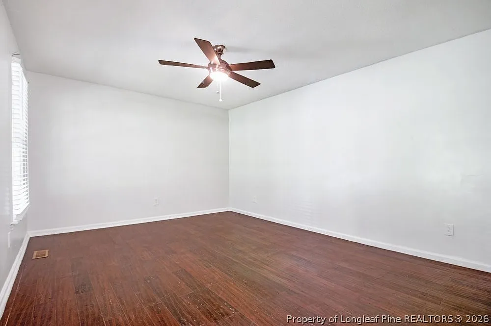 4 bed, 1.5 bath, 1278 sqft, $1,600 — Photo 4