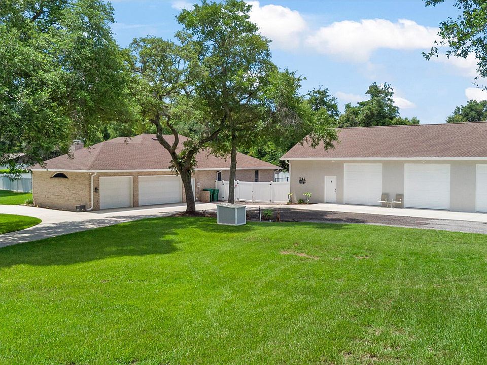 1st image of 713 Ernest Dr