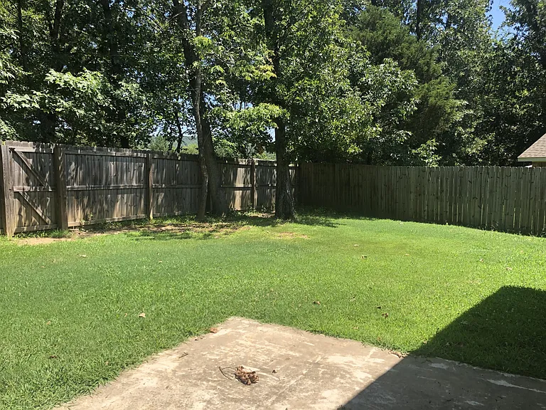 10 S Woodsprings Dr #1 — Photo 2