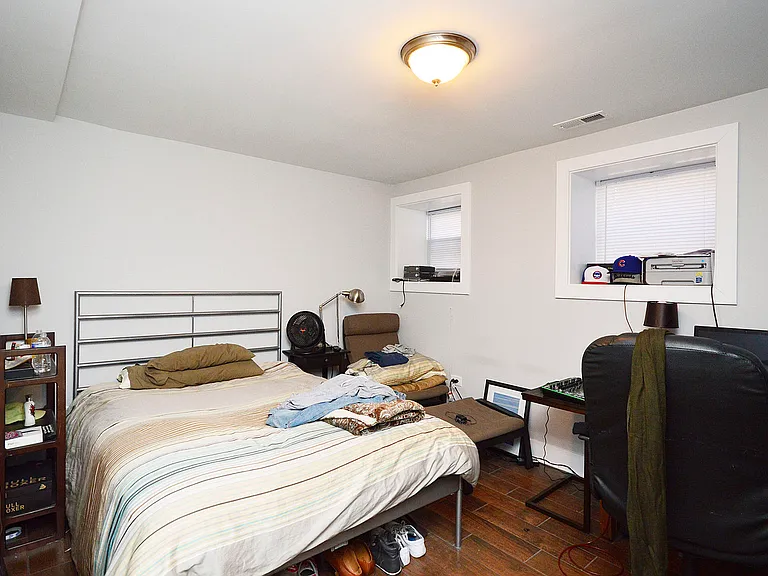 1501 W Superior St #1F — Photo 9