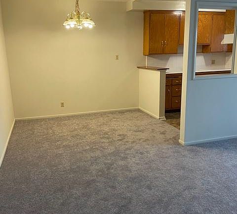 4th image of 1436 Brockton Ave #4