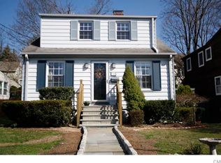 32 Winfield Ct, Norwalk, CT 06855