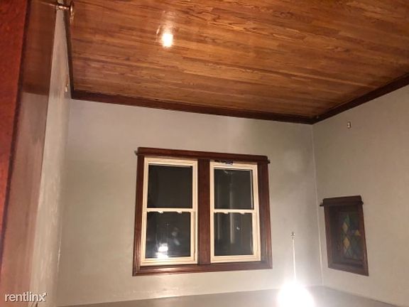 3rd image of 8585 Tara Ln