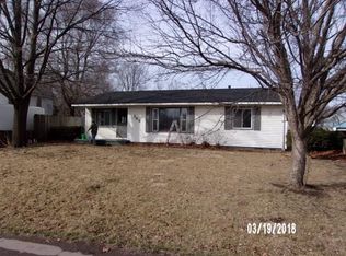 209 1st St NW, Mitchellville, IA 50169