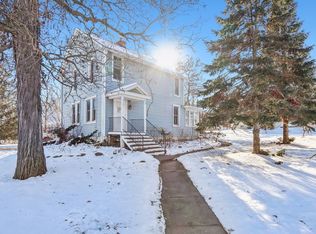 4101 Crestwood St, McHenry, IL 60050