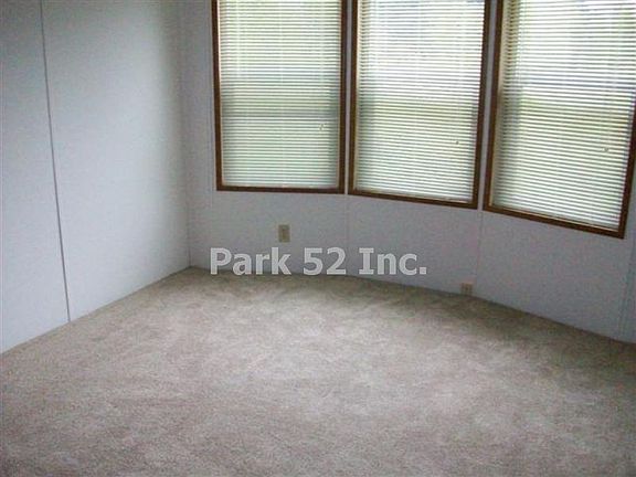 3rd image of 11609 17th Ave E