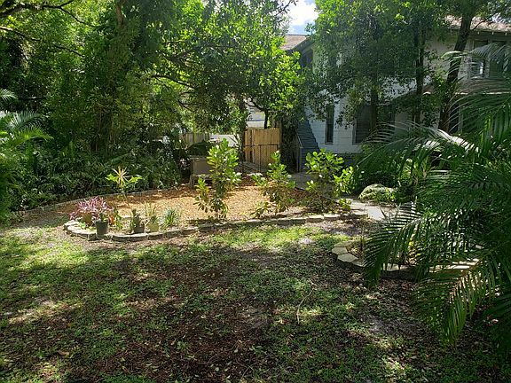 3rd image of 2942 1st Ave S