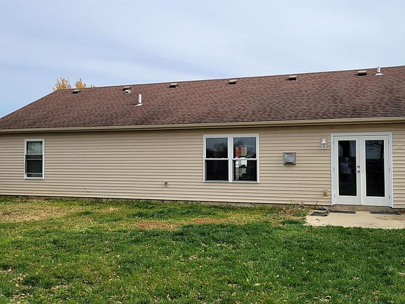 2nd image of 521 Freds Ct