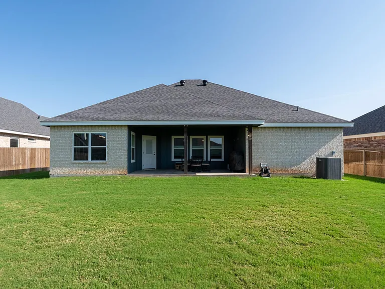358 Blue Lake Dr — Photo 37