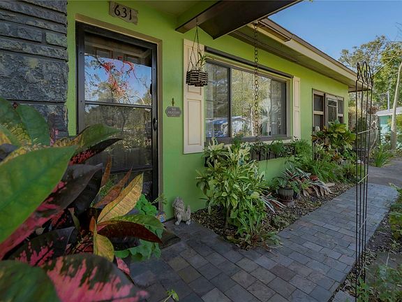 2nd image of 631 San Roy Dr S