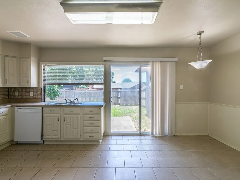 3314 Ridgemoor Dr — Photo 12