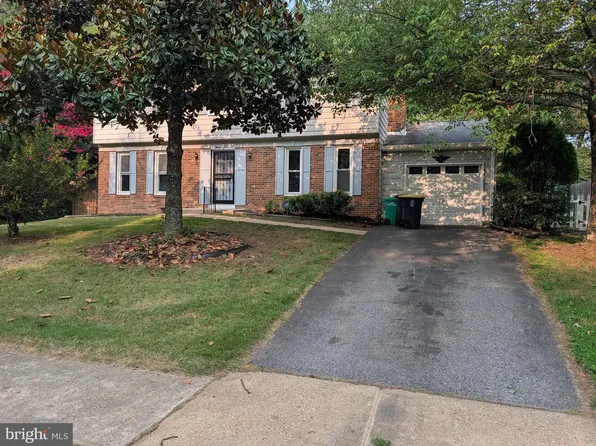 9011 Ivanhoe Rd, Fort Washington, MD 20744