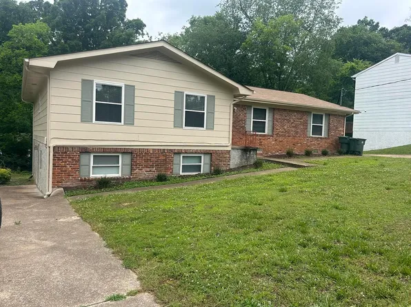 5760 Taggart Dr #1, Hixson, TN 37343