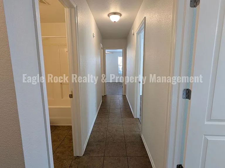 16021 S 83rd East Ave — Photo 16