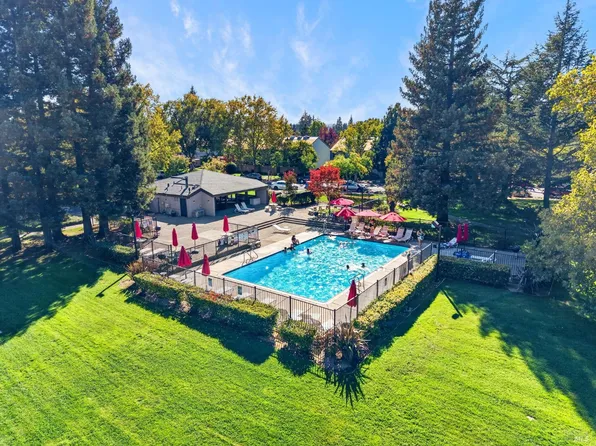 3576 Shelter Creek Drive, Napa, CA 94558
