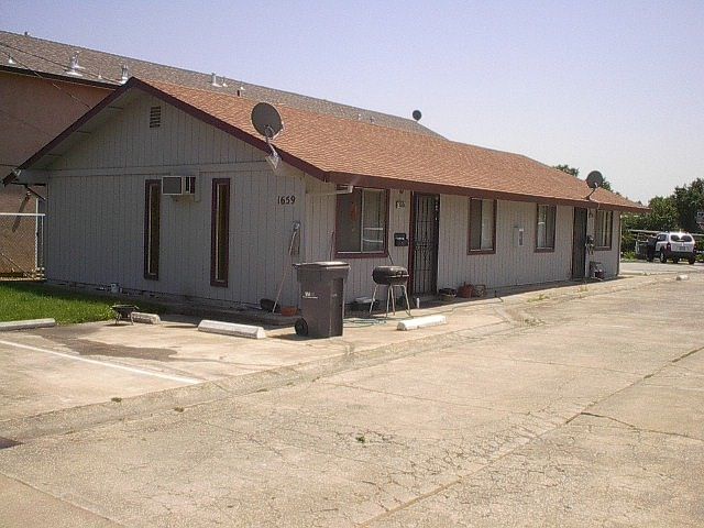 1st image of 1659 Citrus St APT B