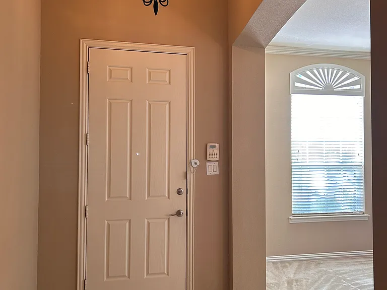 6794 Calm Meadow Dr — Photo 2