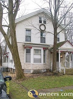1st image of 530 Lafayette Ave