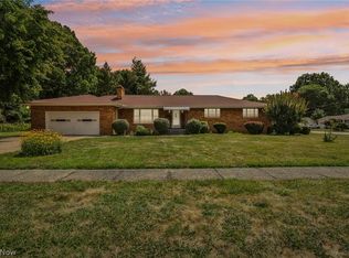 383 Nye Dr, Akron, OH 44333