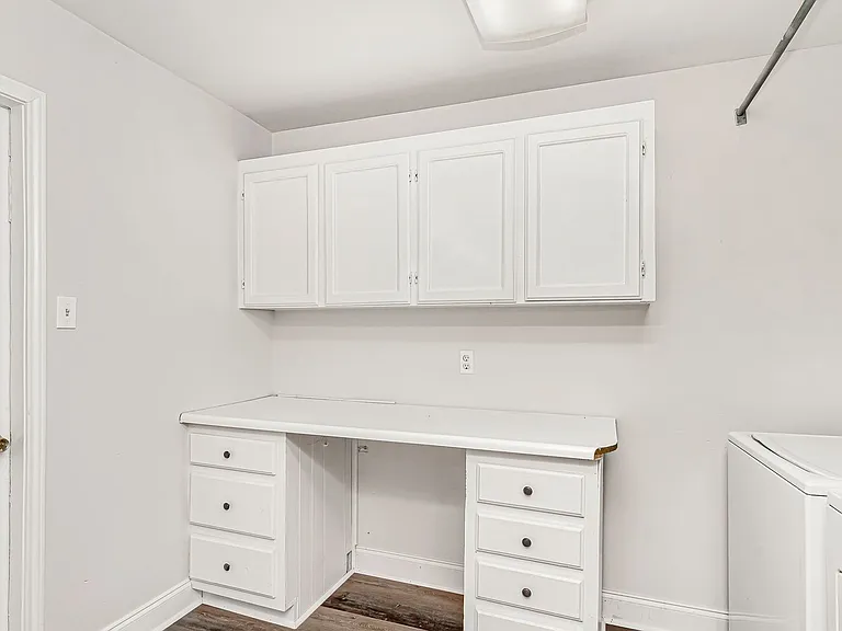 8245 Rainbow Dr — Photo 6