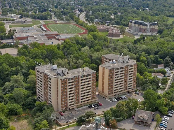 60 Park Ave, Halton Hills, ON