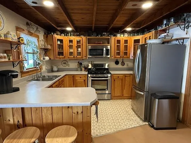 4 bed, 1.5 bath, 1158 sqft, $20,000 — Photo 3