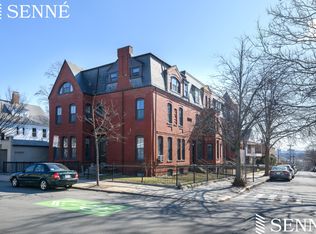 49 Laurel St #5, Somerville, MA 02143
