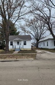 612 W Cherry St, Olney, IL, 62450