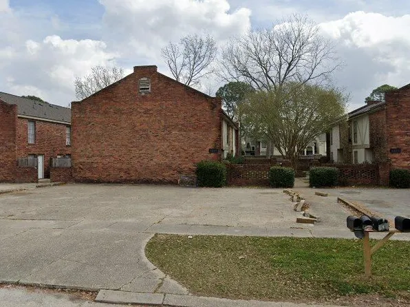 3227 Toulon Dr #2, Baton Rouge, LA 70816