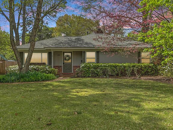 3rd image of 4041 Hilldale Ave