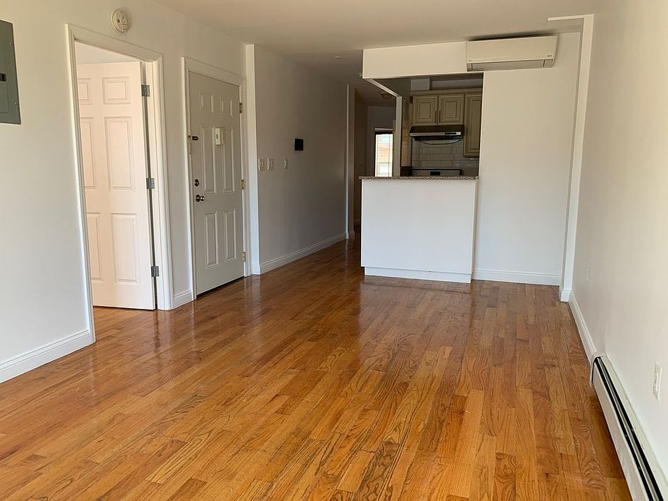 1st image of 71-24 163rd St #3A