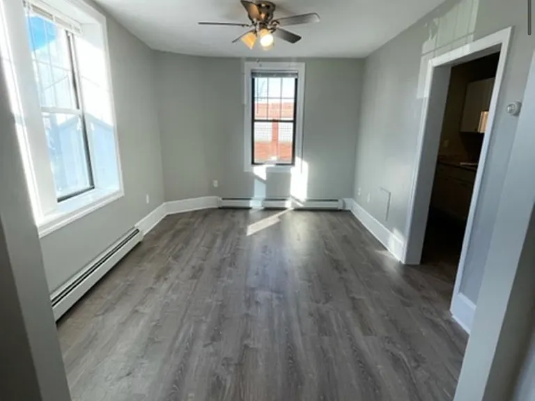 36-38 Boston St #11 — Photo 4