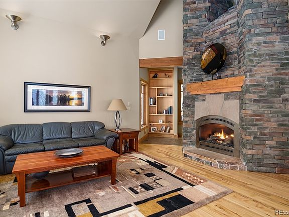 4th image of 30875 ELK Lane