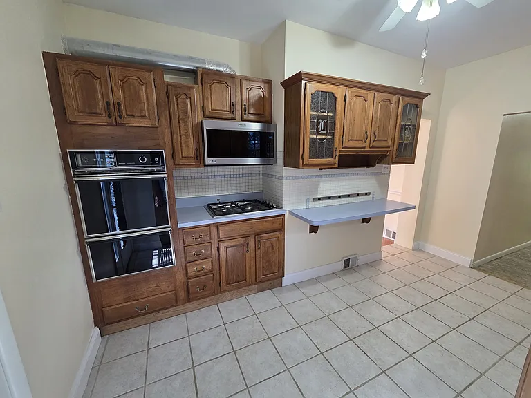 313 Rinne St — Photo 4
