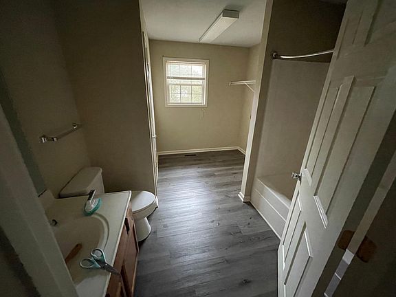5th image of 8014 Tipton Overlook Way #2