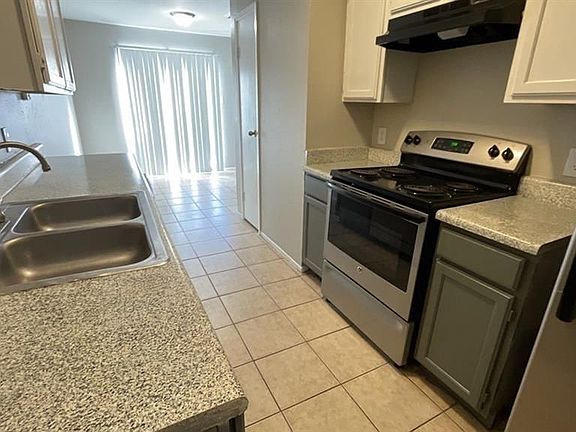 2nd image of 7830 Bayou Forest Dr #24