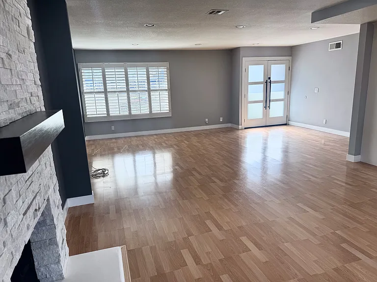 6501 Corrine Cir — Photo 20