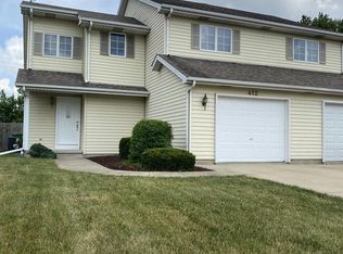 412 Ravinia Dr, Shorewood, IL 60404