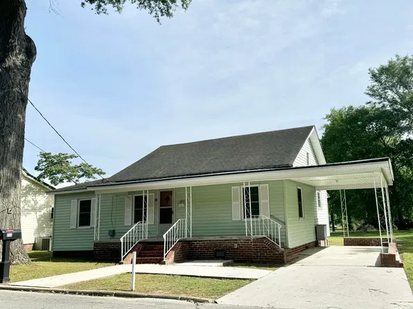 223 7th St, Trion, GA 30753