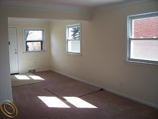 4th image of 24212 W Chicago St
