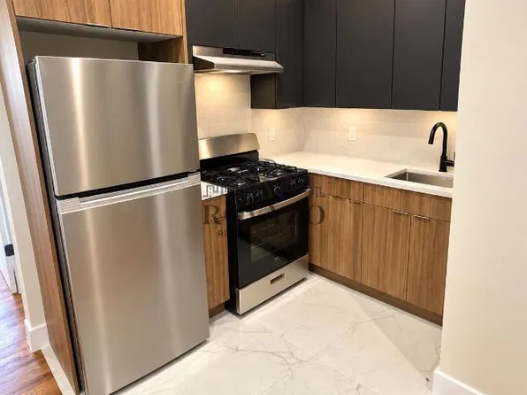 792 Broadway #303, Newark, NJ 07104