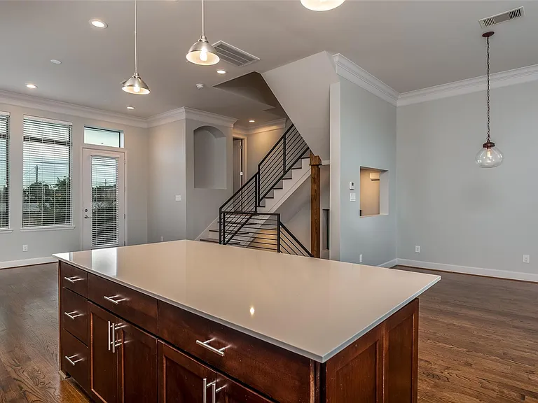 1418 Shearn St — Photo 11