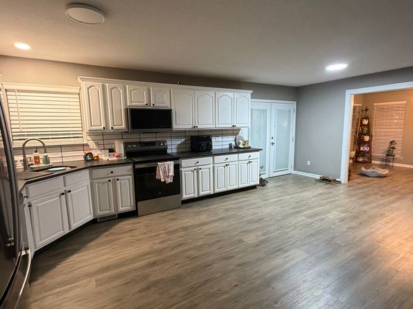 (undisclosed Address)