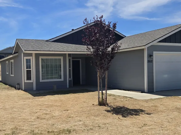 2612 Oriole St, Umatilla, OR 97882