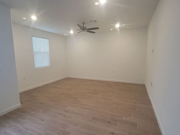2nd image of 12568 Pensinger Rd