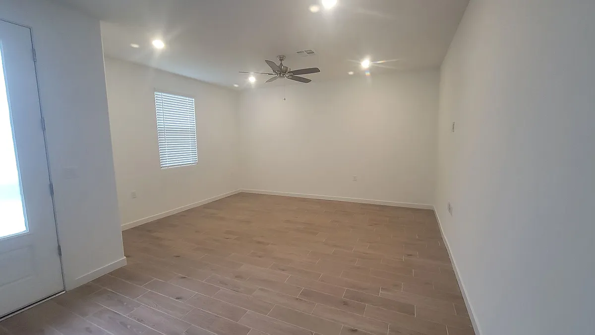 Building Photo - 12568 Pensinger Rd
