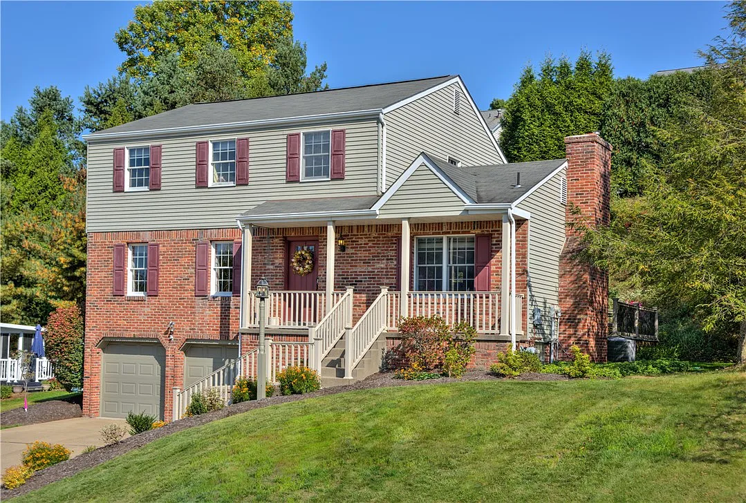 408 Laurelwood Dr photo 1
