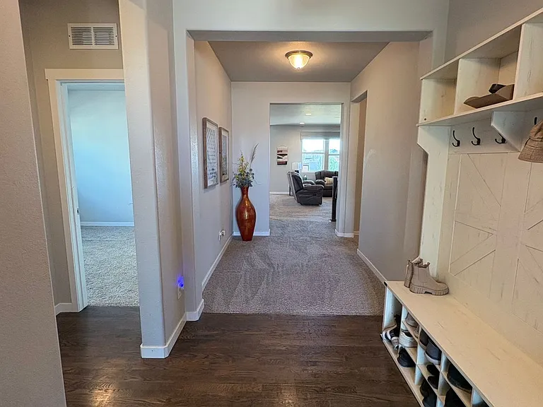 2302 Tabor St — Photo 4