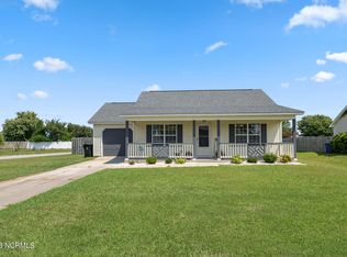 7100 Woodhall Dr, Wilmington, NC 28411
