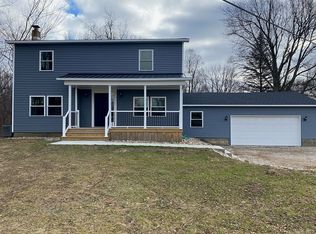 5451 Lansing Rd, Perry, MI 48872